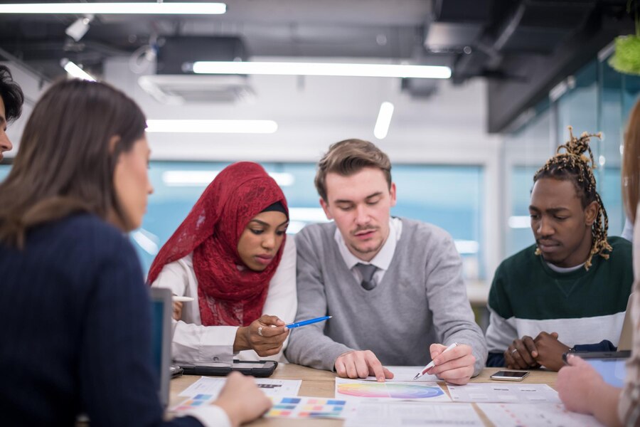 the benefits of hiring a business setup consultant in dubai